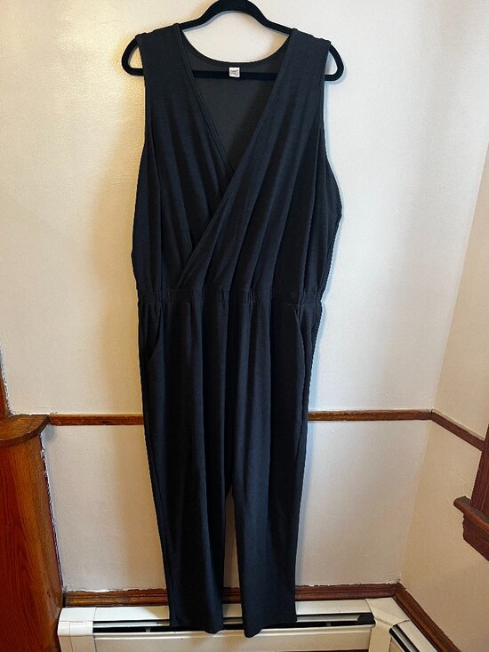 Old Navy Pants - Breath On Active Charcoal Grey Jumpsuit | Old Navy